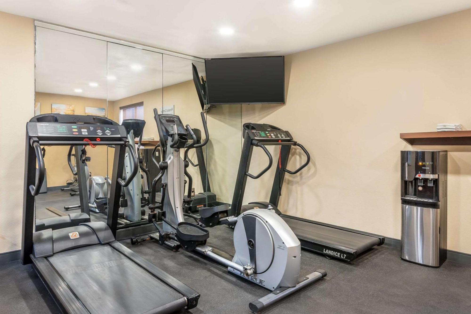 Comfort Inn & Suites Конуэй Экстерьер фото