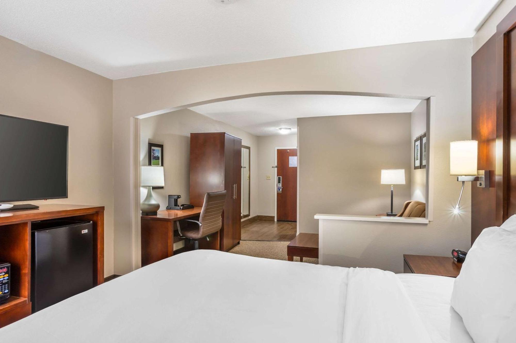 Comfort Inn & Suites Конуэй Экстерьер фото